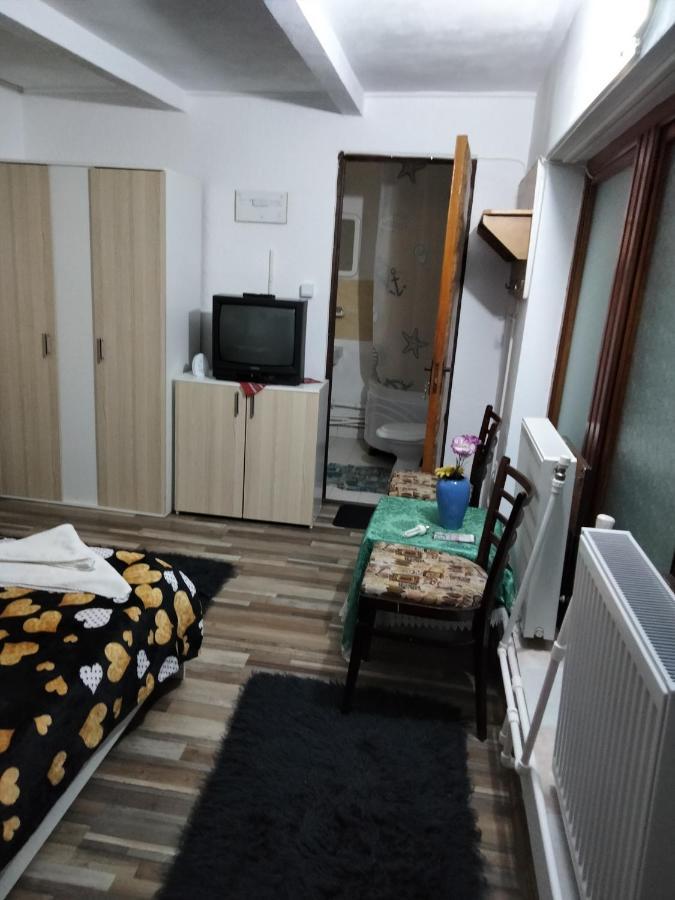 Aurora Hotel Синая Екстериор снимка